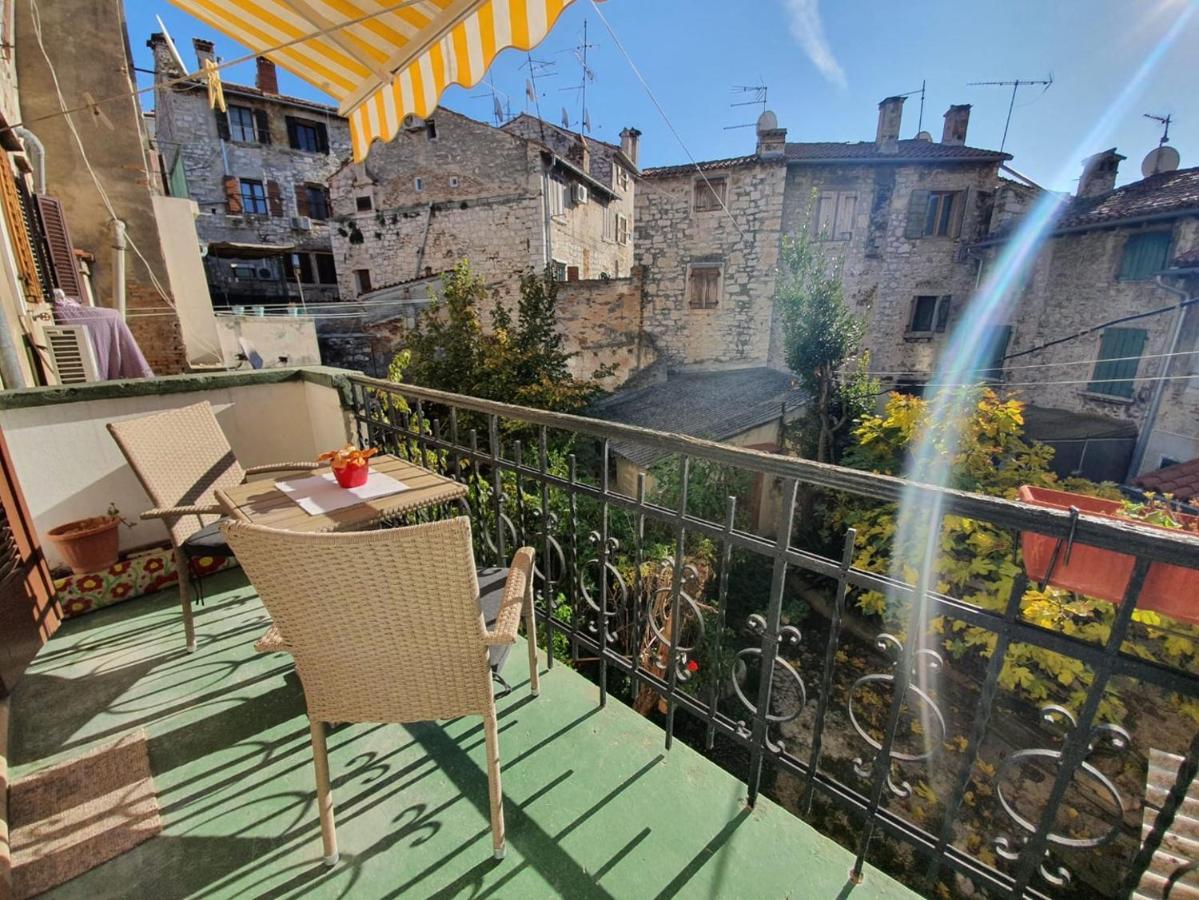 Yulia Apartments Rovinj Exterior foto