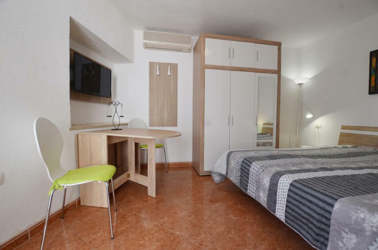 Yulia Apartments Rovinj Exterior foto